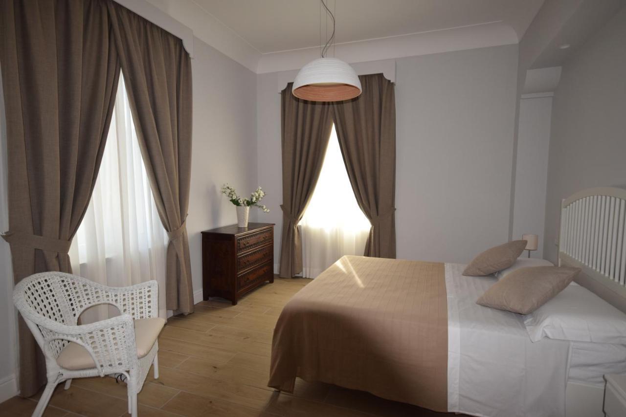 Fondo Santa Lucia Apartman SantʼAgata sui Due Golfi Szoba fotó