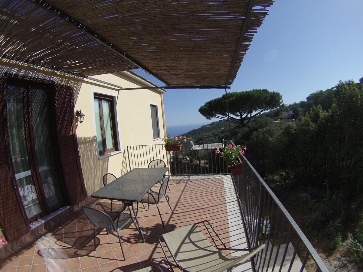 Fondo Santa Lucia Apartman SantʼAgata sui Due Golfi Szoba fotó
