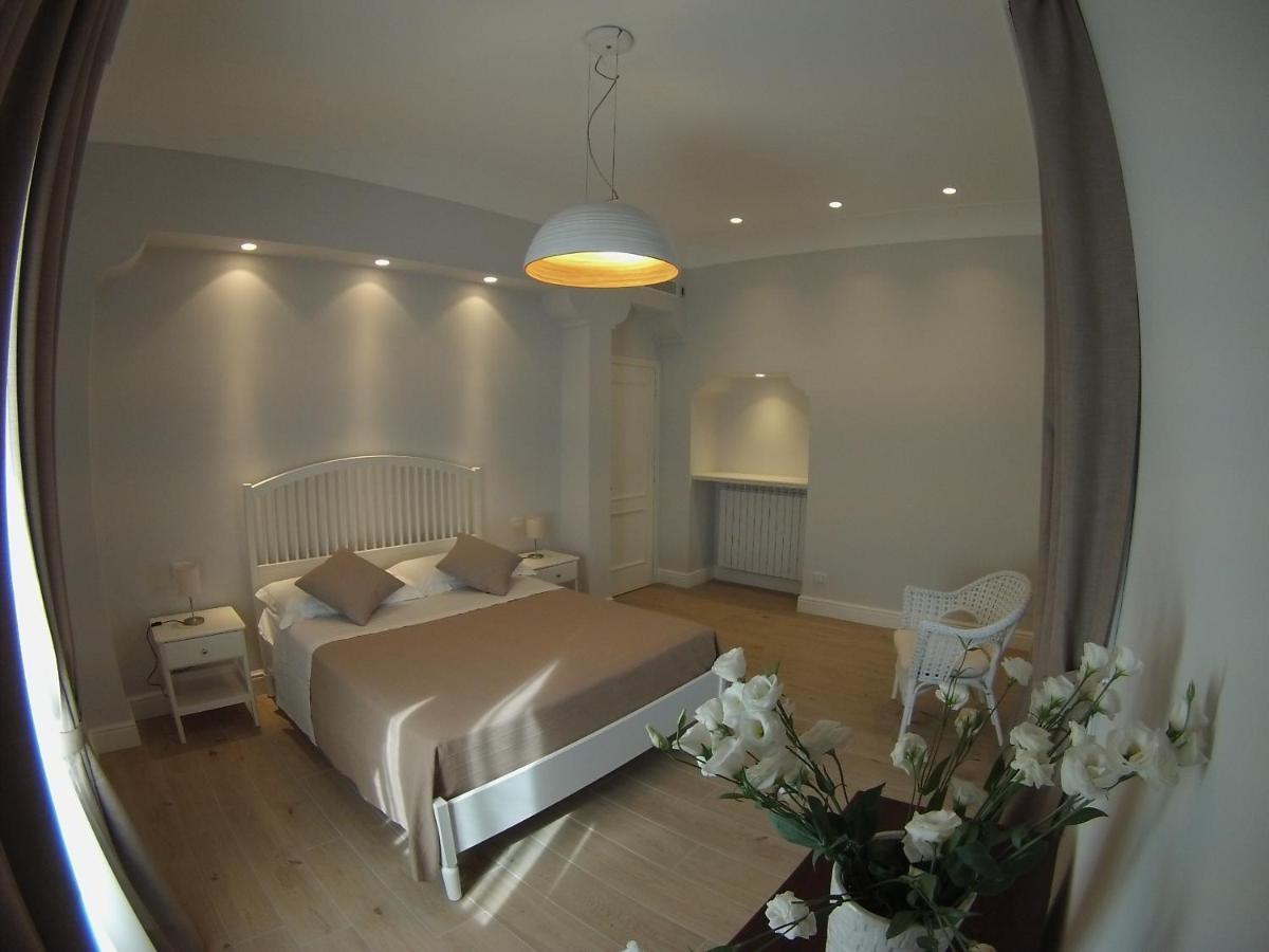 Fondo Santa Lucia Apartman SantʼAgata sui Due Golfi Szoba fotó